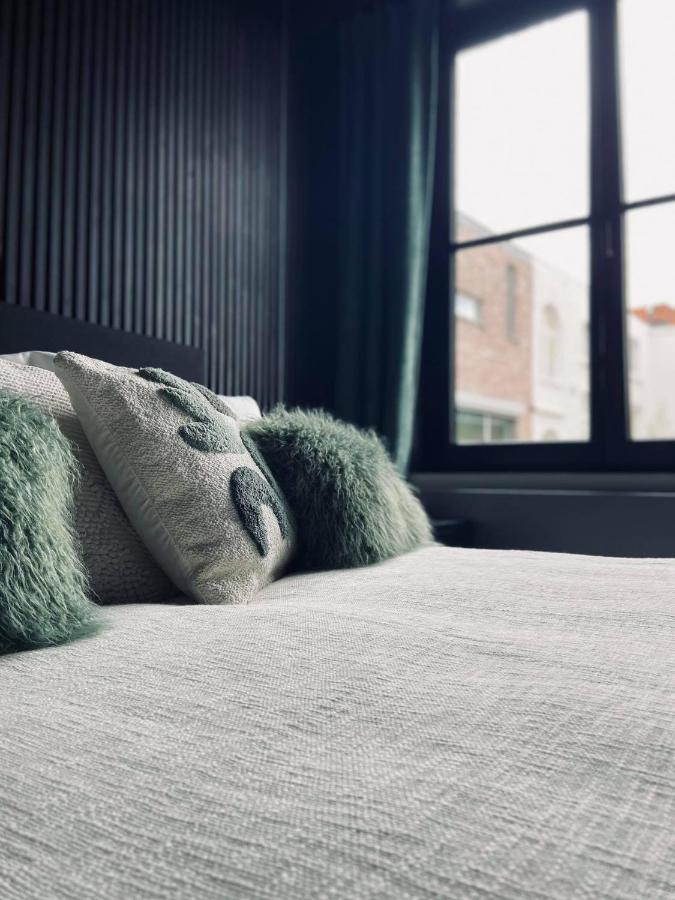 Nocturne Apartment Brugge Bagian luar foto