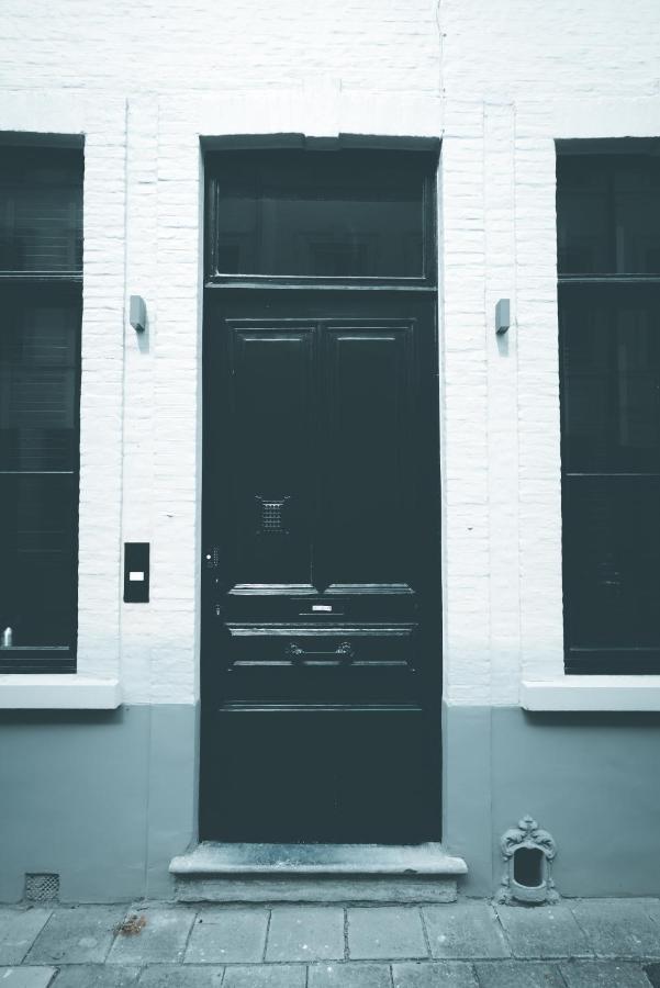 Nocturne Apartment Brugge Bagian luar foto